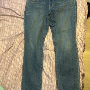 New Old Navy Blue Straight Leg Jeans Classic Style, mid rise size 14W